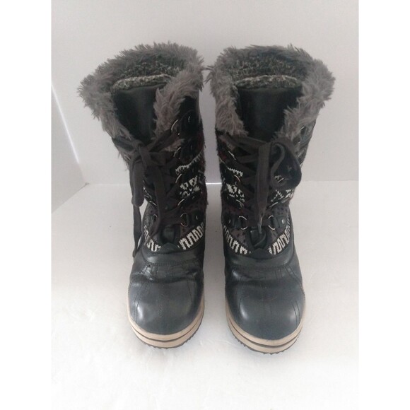 Mukluks Women's size 8 Black Winter Boots Lace Up Aztec Geometric Print Faux Fur - Picture 2 of 8